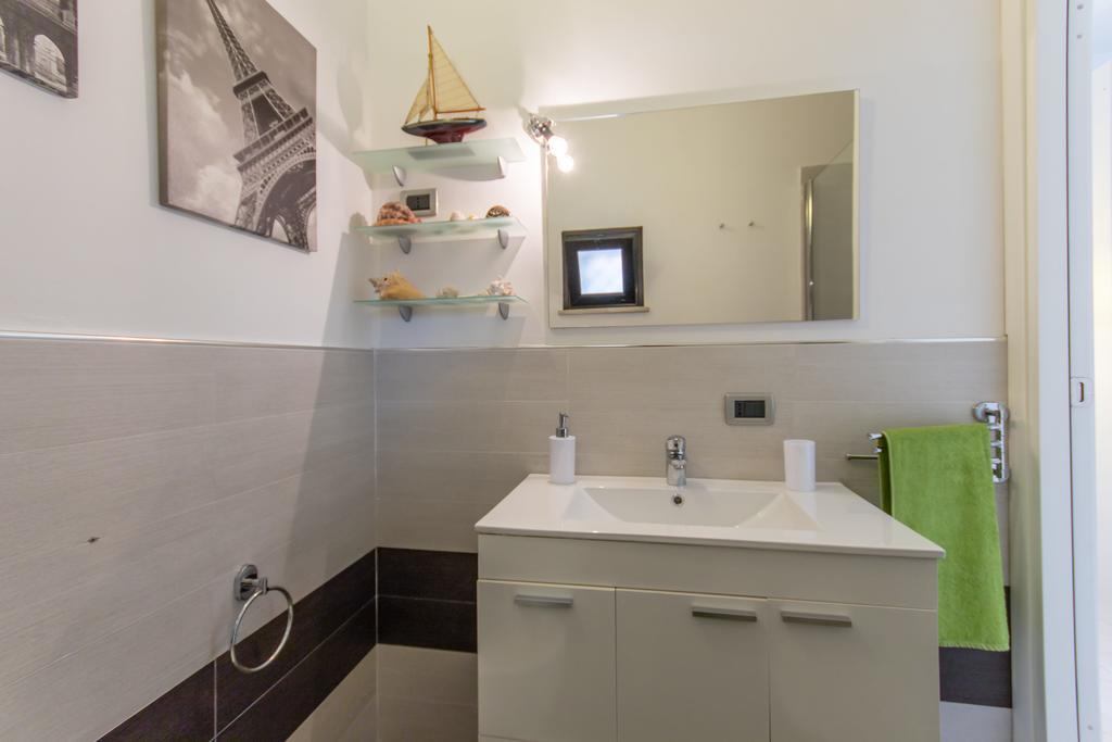 Casa Mamo Apartment มอนเดลโล ภายนอก รูปภาพ