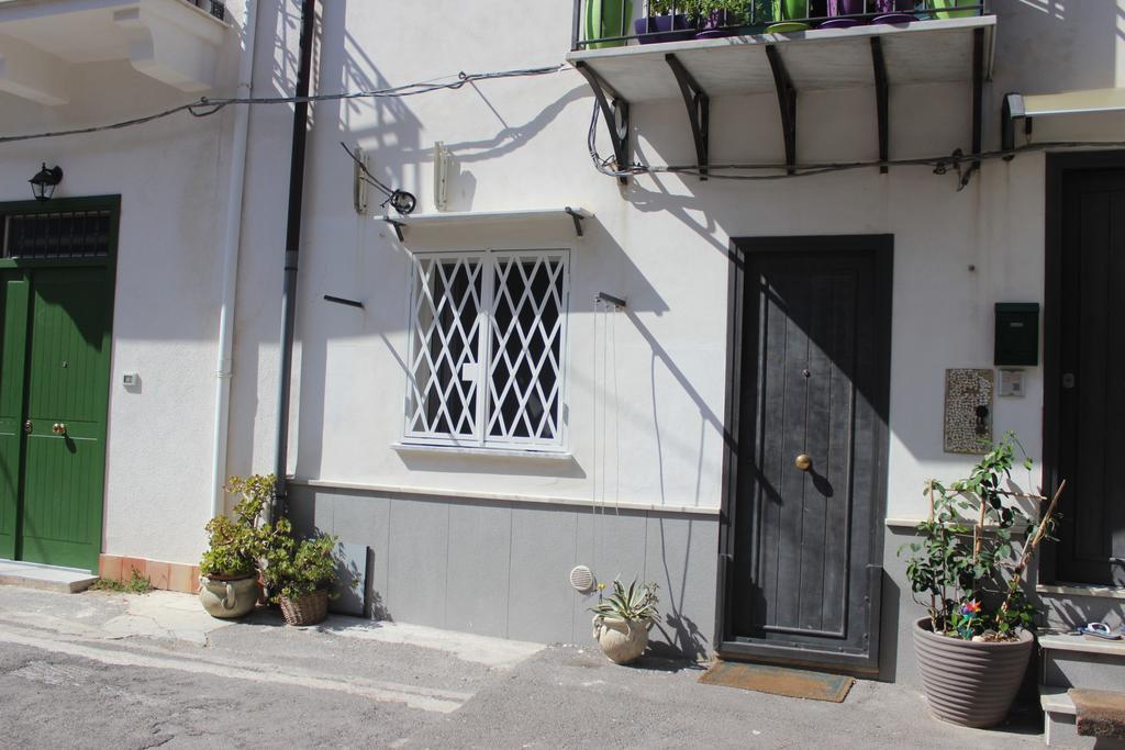 Casa Mamo Apartment มอนเดลโล ห้อง รูปภาพ
