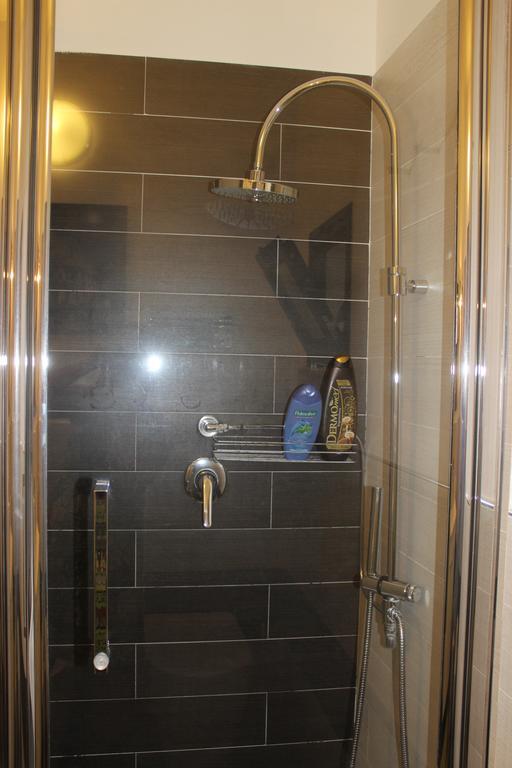 Casa Mamo Apartment มอนเดลโล ภายนอก รูปภาพ